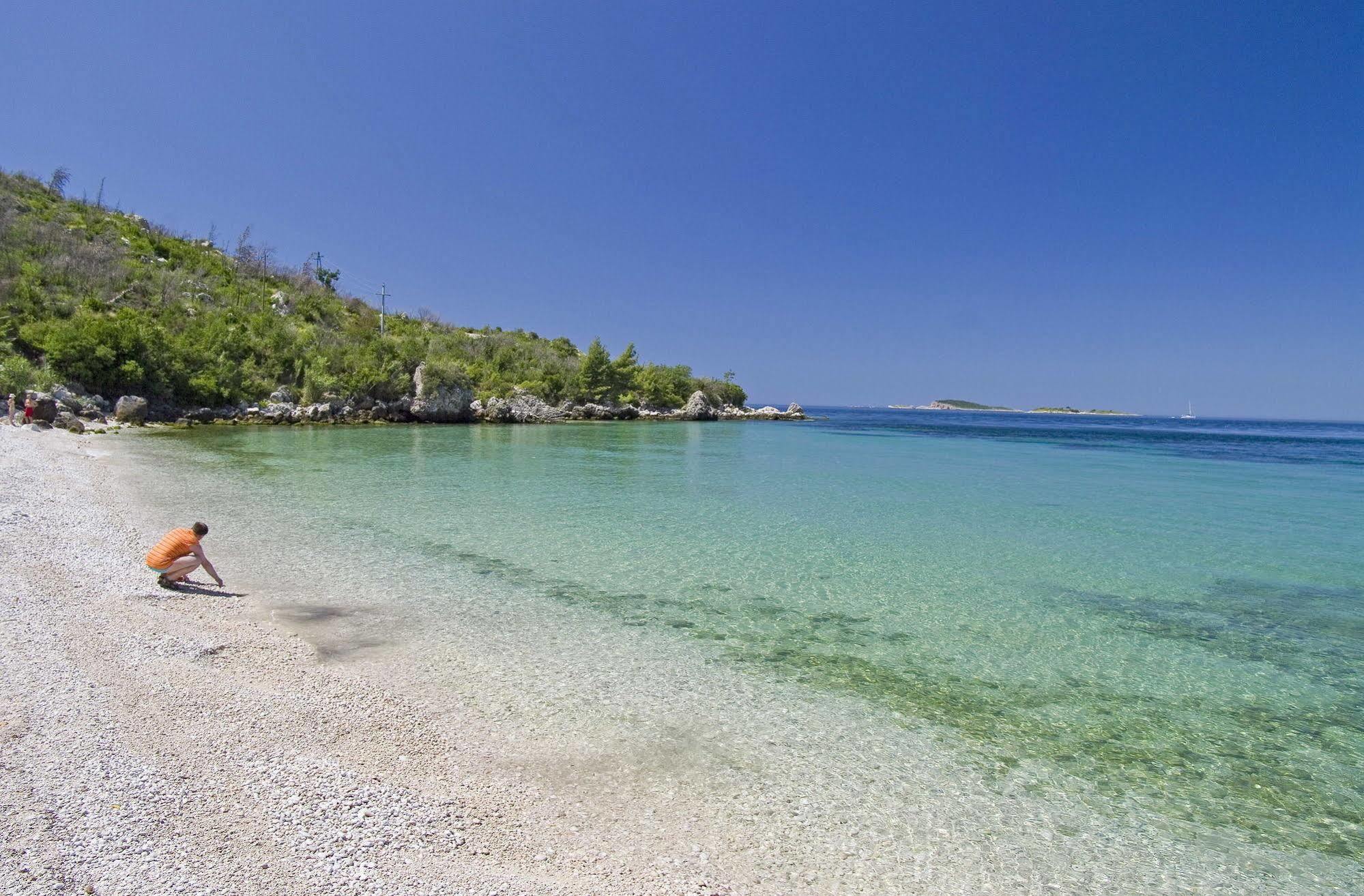 Apartma Apartmani Ana