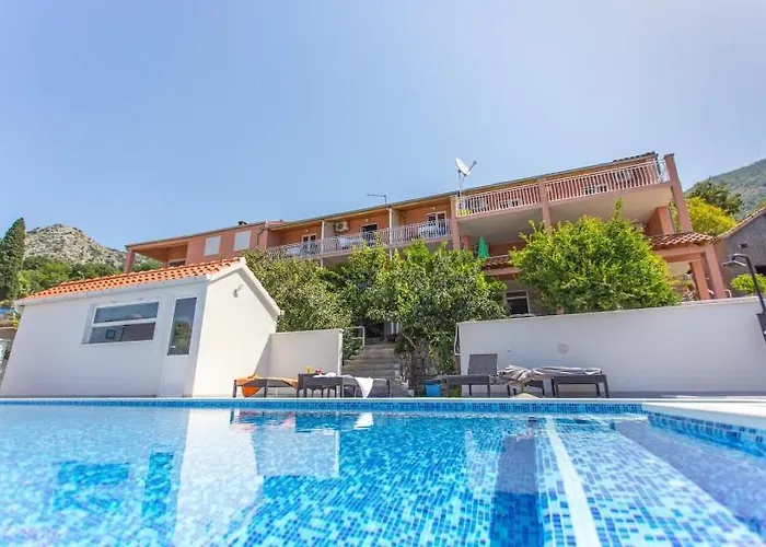 Apartmani Ana
