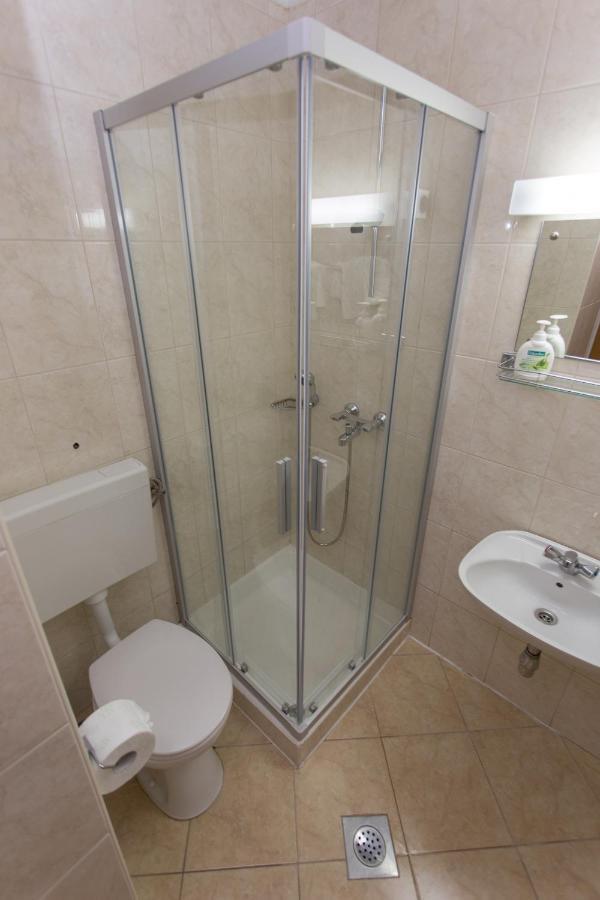 Apartmani Ana Mlini