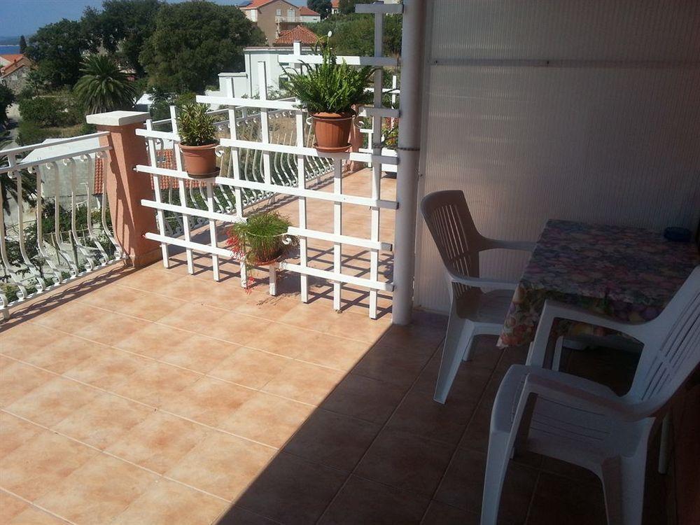 Apartmani Ana Apartment